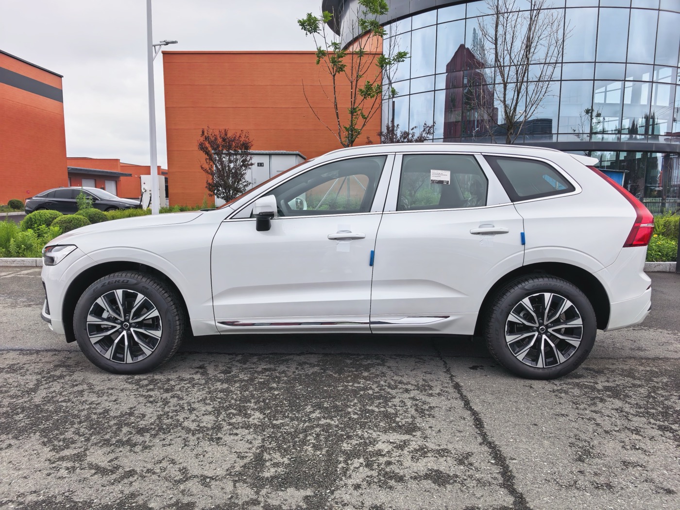 Volvo XC60 B5 AWD, фото 4