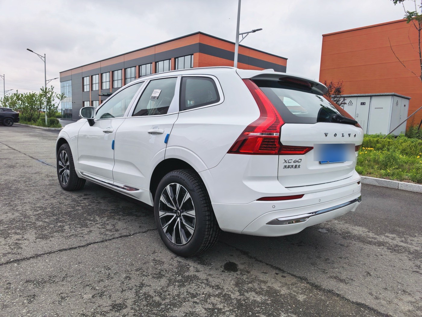 Volvo XC60 B5 AWD, фото 8
